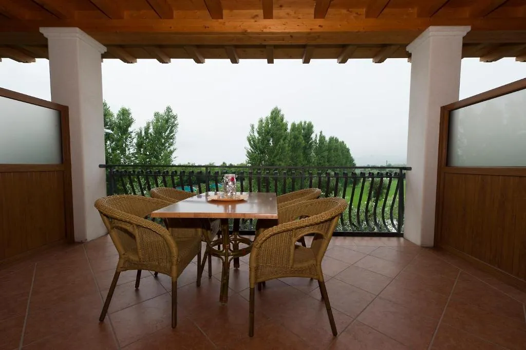 Apartahotel Locanda Ristorante Al Cardellino Bardolino