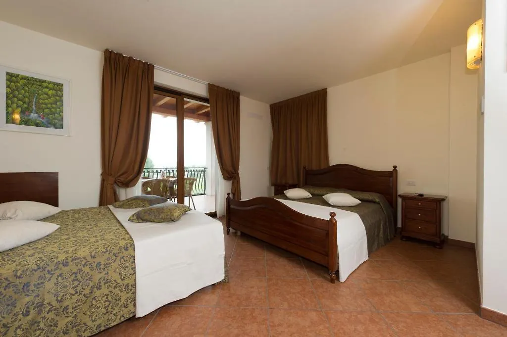 Locanda Ristorante Al Cardellino Bardolino 0*,